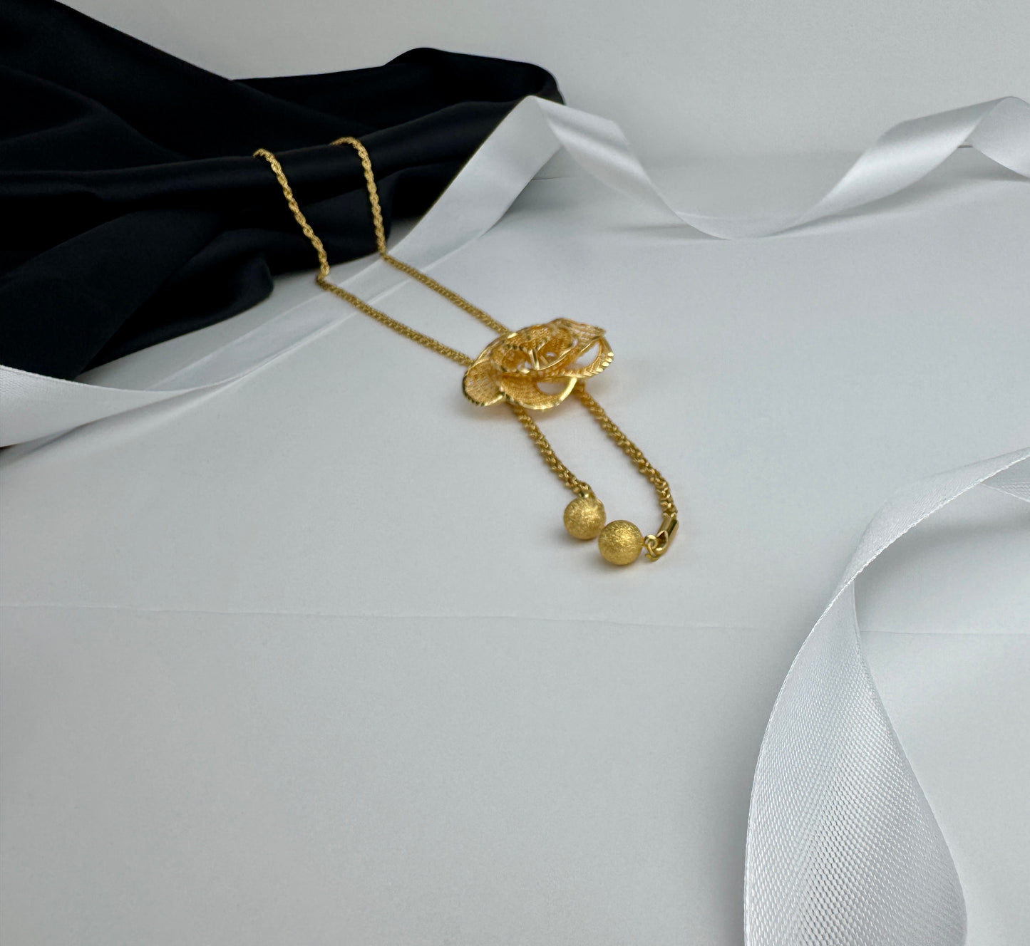 Italian gold necklace